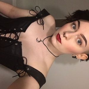 Meet your Posher, Rebecca